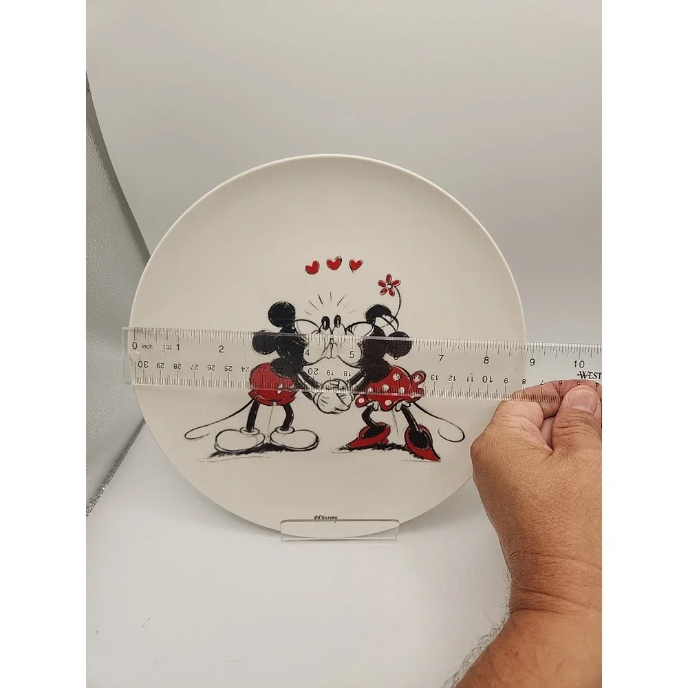 Disney Minnie & Mickey Kissing Dinner Plate Plus Minnie Dinner Plate